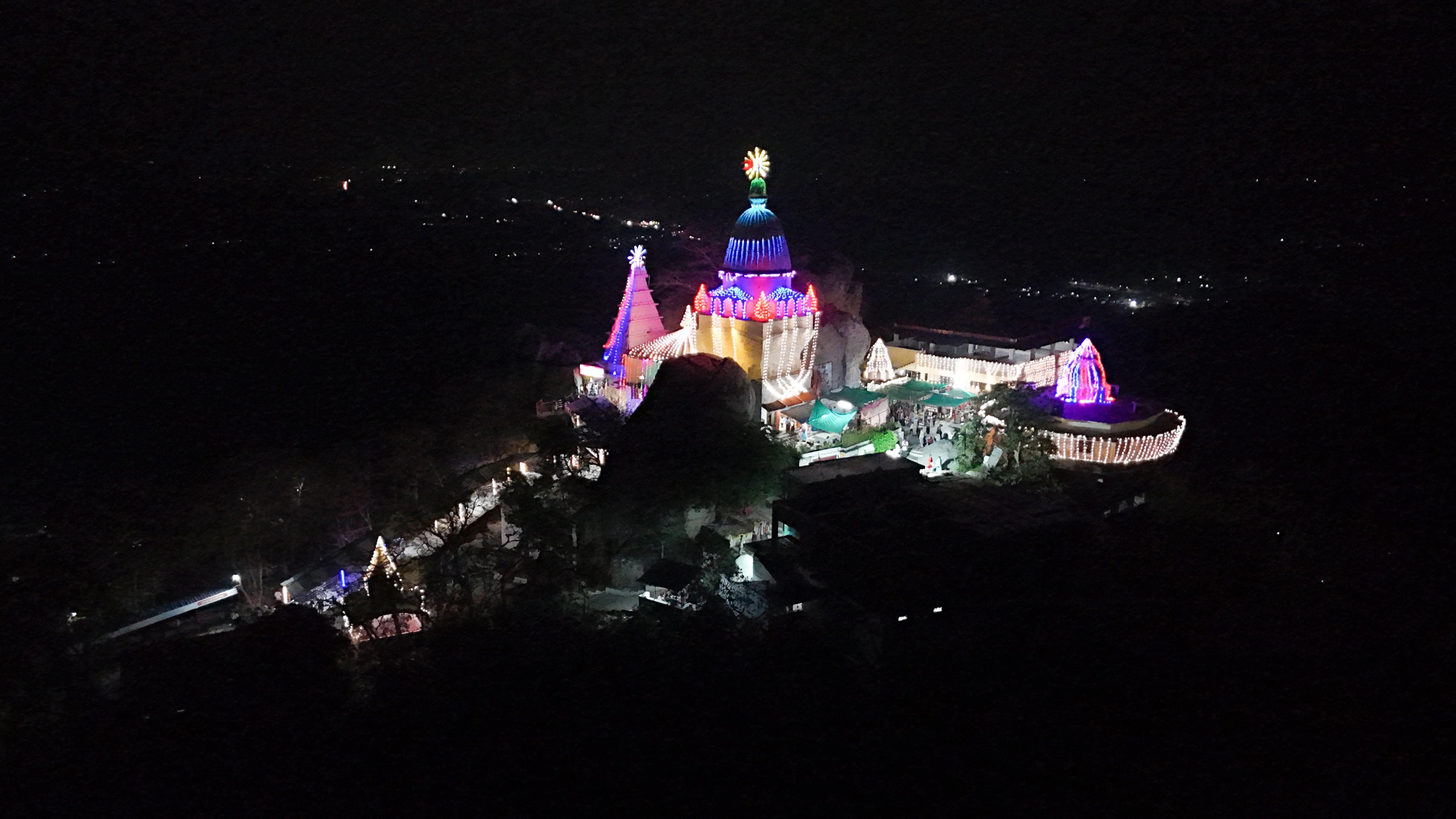 खल्लारी माता मंदिर ( फोटो एवं वीडियो सौजन्य नूरेंद्र )