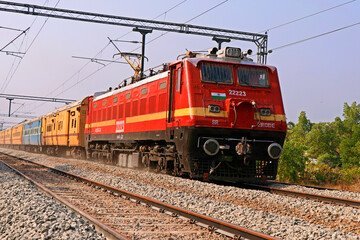 रायपुर–उरकुरा–मांढर सेक्शन में ऑटोमेटिक सिग्नलिंग का काम,  14 ट्रेनें प्रभावित