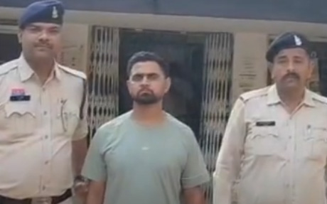 फरार आरोपी गिरफ्तार