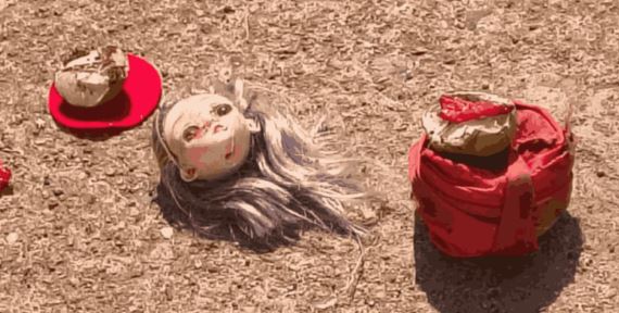 बालोद में ‘टोटका’ से दहशत : NGO दफ्तर के बाहर पुतले का सिर, नींबू-मिर्च मिलने से हड़कंप