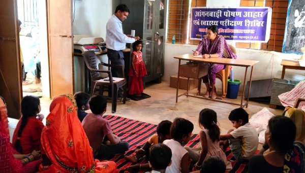 8वें पोषण पखवाड़ा के तहत आयुष विभाग द्वारा मातृ एवं शिशु स्वास्थ्य व मस्तिष्क विकास पर केंद्रित जागरूकता कार्यक्रम आयोजित