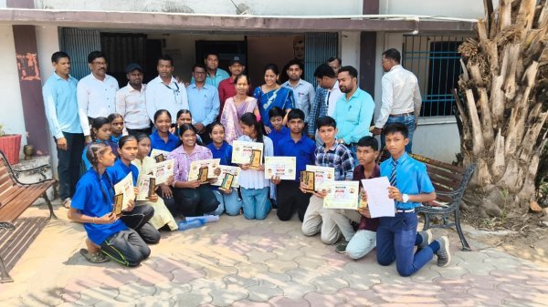 प्रयास विद्यालय बागबाहरा में 9वीं प्रवेश हेतु मॉक टेस्ट का सफल आयोजन, 500 से अधिक विद्यार्थियों ने लिया हिस्सा