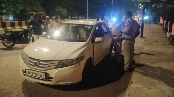 कचहरी चौक पर घेराबंदी, कार से निकला 30 किलो गांजा, अंतरराज्यीय तस्करी का खुलासा