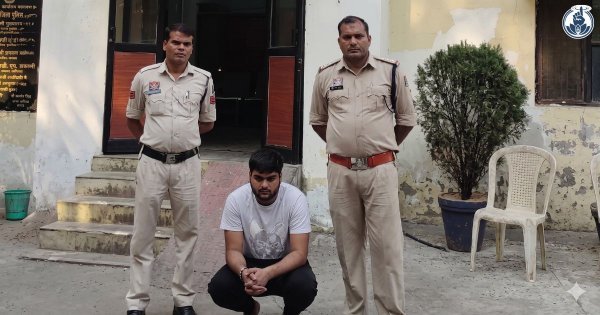 रायगढ़ में ऑनलाइन क्रिकेट सट्टा नेटवर्क का भंडाफोड़, रायपुर से मुख्य आरोपी देव बंसल गिरफ्तार