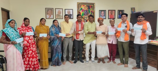 872 जरूरतमंदों को मिली राहत : 97 लाख की सहायता राशि का वितरण