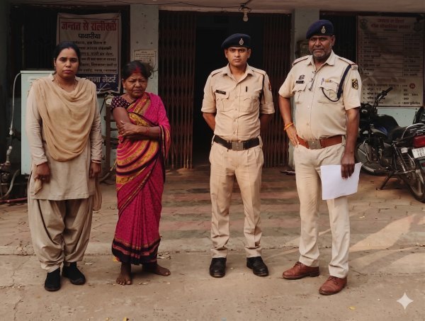 नशे के सौदागरों पर पुलिस का प्रहार, नाबालिग बेटे संग गांजा बेचती महिला गिरफ्तार