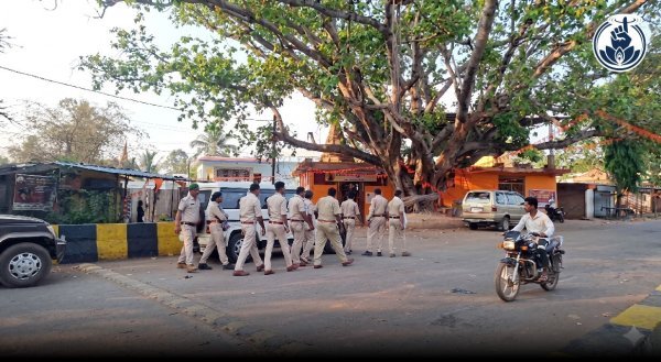 टीम पर हमला : तोतों की तस्करी करने वाले 4 आरोपी गिरफ्तार, मुख्य सरगना अब भी फरार