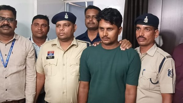 मास्टरमाइंड चोर : दिन में करता था घरों की रेकी, रात को बदल देता था हुलिया, 45 लाख के माल के साथ गिरफ्तार