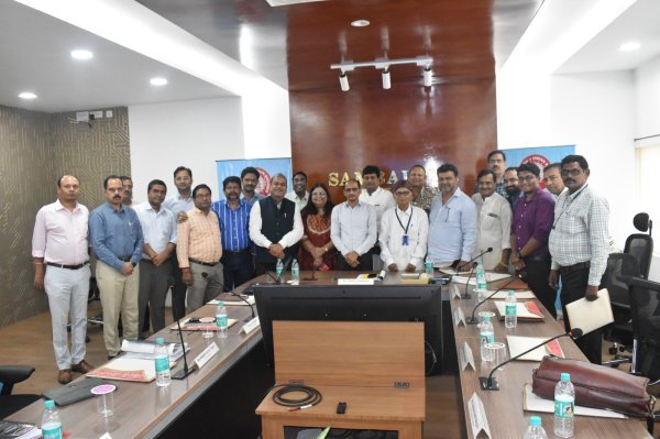 डीआरयूसीसी बैठक में बागबाहरा स्टेशन सुविधाओं व ट्रेनों के ठहराव पर अहम निर्णय