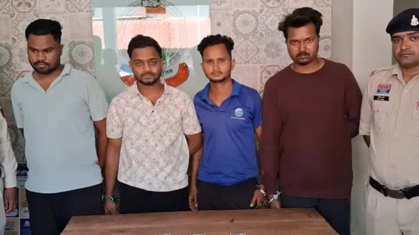 सट्टा सिंडिकेट पर प्रहार : पाटन में साइलेंट 777 ऐप के जरिए दांव लगा रहे 4 सटोरिए गिरफ्तार
