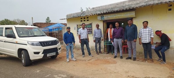 सावधान... मनेन्द्रगढ़ में झोलाछाप डॉक्टरों पर चला स्वास्थ्य विभाग का डंडा, अवैध क्लीनिक सील, सामान जप्त