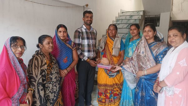 प्रेरणादायी आयोजन : मदर्स डे पर पृथ्वीम फाउंडेशन ने मातृशक्तियों का किया सम्मान, कुमुदिनी शर्मा व टेमिन हिरवानी को मिला विशेष सम्मान