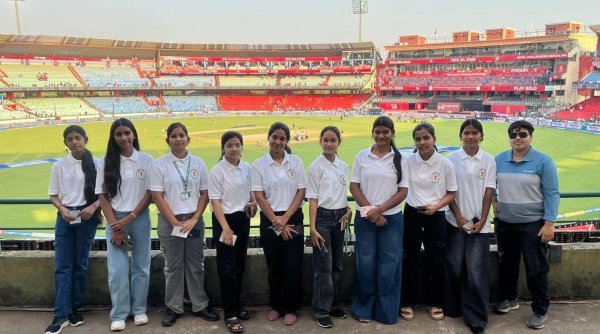 विद्यार्थियों ने देखा मैच : मुख्यमंत्री साय की पहल से मिला सम्मान और प्रेरणा
