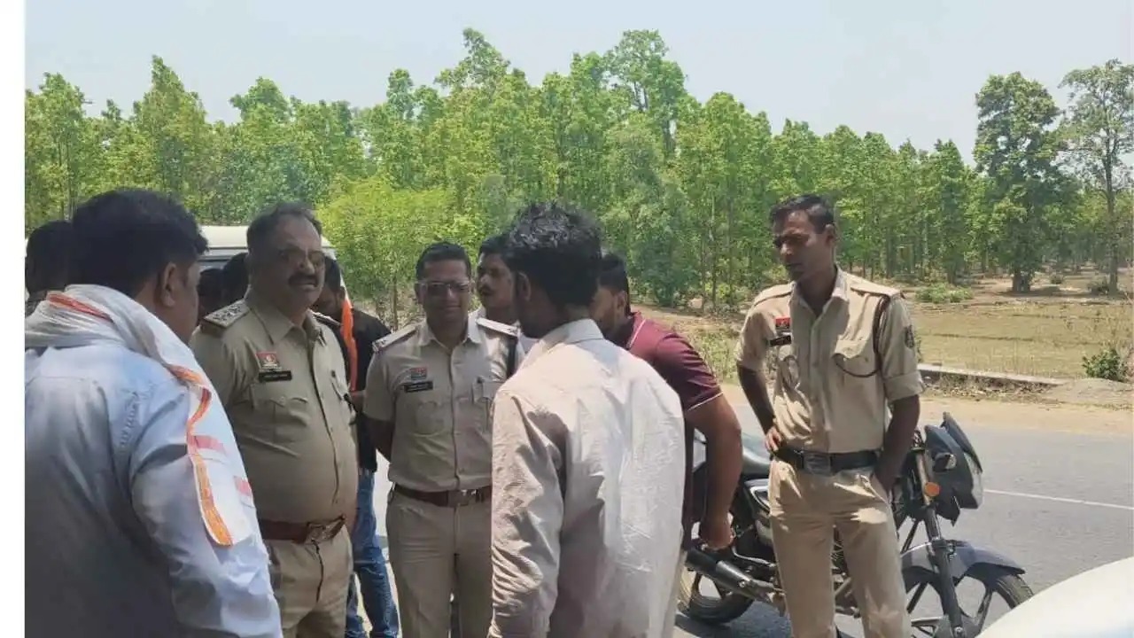 वाहन चालकों से लूटपाट की सांकेतिक तस्वीर