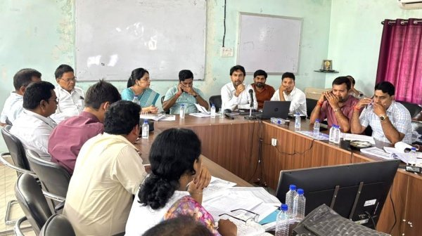 सख्त निर्देश : टीकाकरण, कुपोषण और लंबित भुगतान पर अधिकारियों को 7 दिन की डेडलाइन