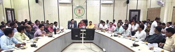 धान निराकरण और खरीफ तैयारी पर फोकस, सहकारिता समिति की बैठक में अधिकारियों को निर्देश