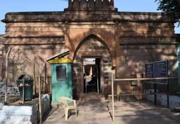 हाई कोर्ट का फैसला : भोजशाला परिसर में हिंदुओं को पूजा का अधिकार, हाई कोर्ट ने सुनाया अहम फैसला