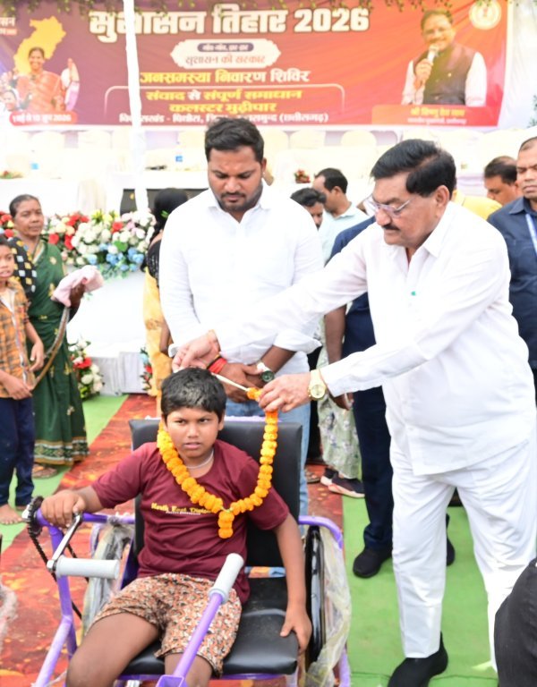 आत्मनिर्भरता की नई राह : सुशासन तिहार ने बदली डिगेश की दुनिया, ट्रायसिकल बनकर आई नई जिंदगी