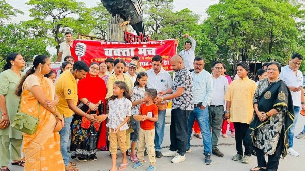 पहल : पक्षियों के लिए संवेदना की मिसाल बना वक्ता मंच, वक्ता मंच का अभियान
