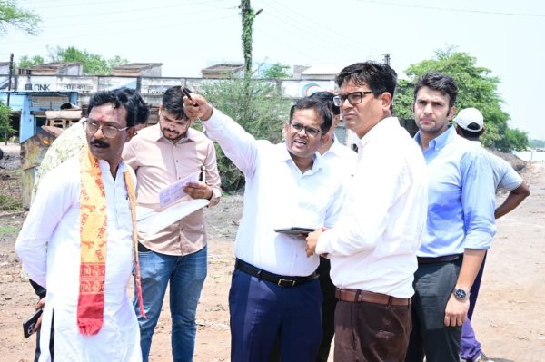 वित्त मंत्री ने किया निरीक्षण : रायगढ़ में विकास को नई रफ्तार, ओ.पी. चौधरी ने परियोजनाओं का किया निरीक्षण