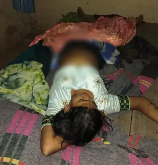 घिनौनी वारदात : पत्नी को करंट लगाकर कमरे में डांस कर रहा था पति