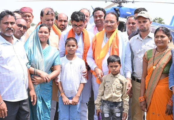 निःशुल्क इलाज : चिरायु योजना से स्वस्थ बच्चों ने जताया आभार