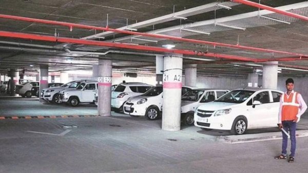 फैसला : रायपुर मॉल्स में जल्द फ्री पार्किंग लागू, उपभोक्ता आयोग के आदेश के बाद प्रशासन सख्त