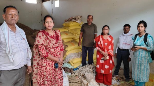 किसानों को राहत : उचित दर पर खाद वितरण सुनिश्चित करने प्रशासन सख्त