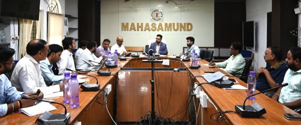 बैठक : एलपीजी आपूर्ति व्यवस्था की समीक्षा, अनियमितता पर कार्रवाई के निर्देश