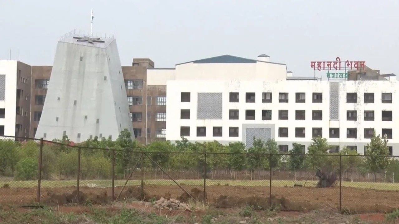 आत्मानंद स्कूल भर्ती पर DPI द्वारा रोक का आदेश जारी