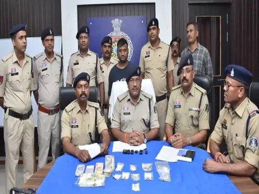 बड़ी कार्रवाई : इंटर-स्टेट चोर गिरोह का मास्टरमाइंड गिरफ्तार, रायपुर से बरामद हुए चोरी के औजार