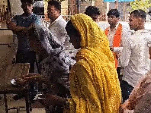जंग : जगदलपुर के इंदिरा वार्ड में चुनावी संग्राम, कांग्रेस का गढ़ बचाने की चुनौती