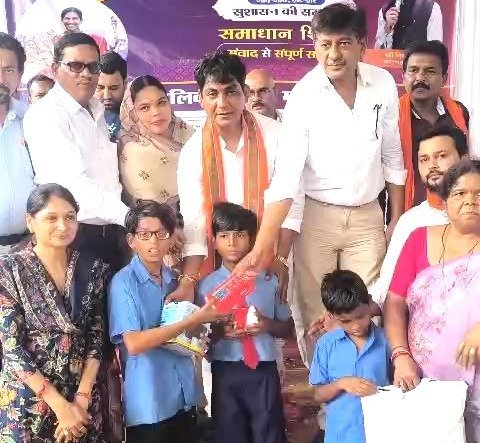 सुशासन तिहार : महासमुंद के 10 वार्डों के लोगों को मिला मौके पर समाधान