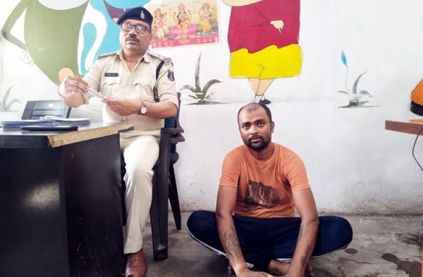 ऑपरेशन क्लीन हंट : रायगढ़ में गांजा तस्कर गिरफ्तार, 6.168 किलो मामले में बड़ी कार्रवाई