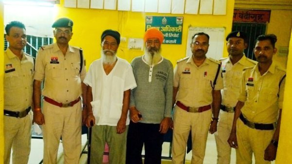 चिटफंड घोटाले पर शिकंजा : पीएसीएल के दो डायरेक्टर गिरफ्तार, 8 आरोपी सलाखों के पीछे