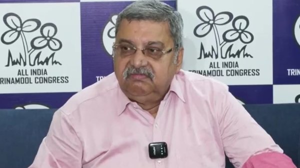 सियासी यू-टर्न : सांसद कल्याण बनर्जी के बदले सुर, अभिषेक बनर्जी को बताया अपने बेटे जैसा