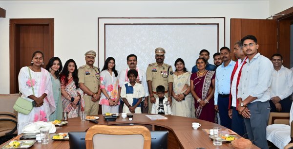 सपूतों का सम्मान :  उप मुख्यमंत्री ने शौर्य चक्र विजेताओं की बहादुरी को किया नमन