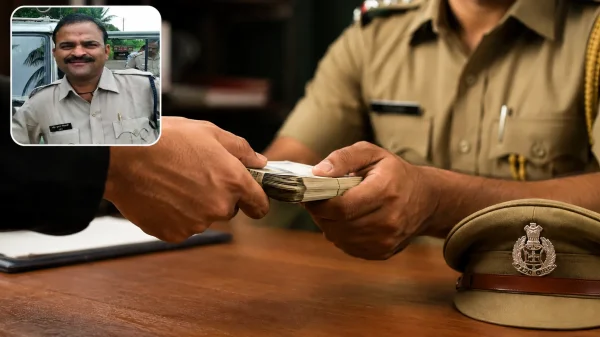 रिश्वत कांड : 40 हजार लेते हेड कॉन्स्टेबल निलंबित, वायरल वीडियो से मचा हड़कंप