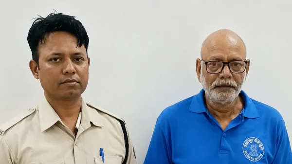 खुलासा : व्यापारी से 2.50 लाख की धोखाधड़ी करने वाला शातिर ठग दुर्ग से पकड़ा गया