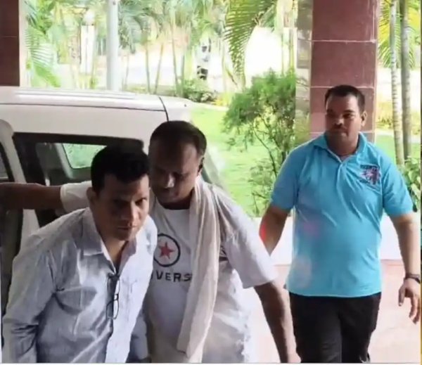 बड़ा ट्रैप : 1 लाख की रिश्वत लेते सिंचाई विभाग का कर्मचारी  रंगे हाथ गिरफ्तार