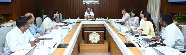 समीक्षा :  टीबी, मातृत्व और बाल स्वास्थ्य कार्यक्रमों को लेकर मुख्य सचिव ने दिए अहम निर्देश