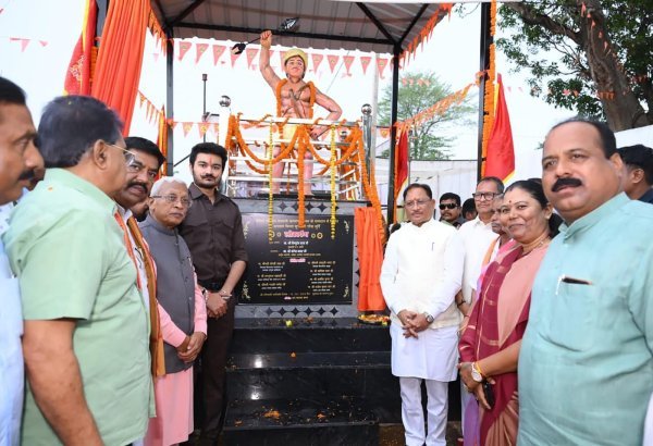 एलान : गांवों में अटल डिजिटल सेवा बिजली बिल सरचार्ज माफ और हेल्पलाइन 1076 शुरू
