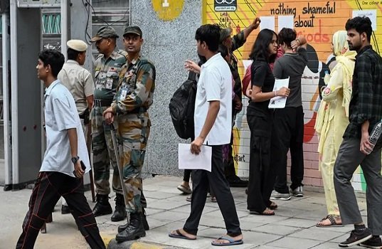 लखीसराय में नीट सॉल्वर गैंग का बड़ा पर्दाफाश: बायोमेट्रिक सिस्टम में लगाई थी सेंध, मेडिकल छात्र ही निकले मास्टरमाइंड