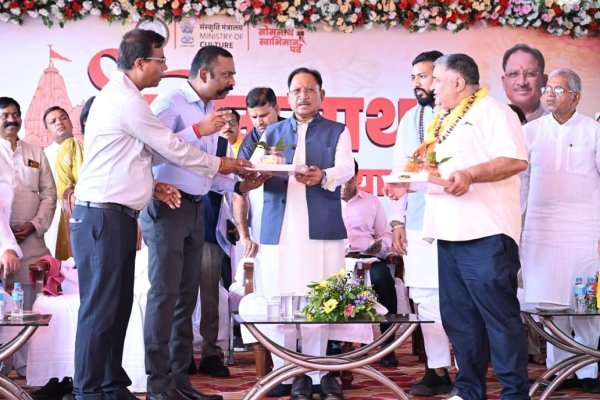 आस्था का संदेश :  सोमनाथ को नमन करने निकला छत्तीसगढ़, साथ ले गया अपनी धरती की खुशबू