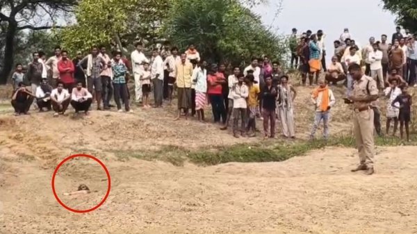 सनसनी : रेत में दफन मिली युवती, पहचान में जुटी पुलिस