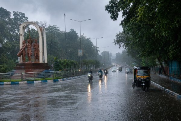 मानसून की एंट्री : सभी जिलों में झमाझम बारिश, मौसम विभाग ने 17 जिलों के लिए जारी किया ऑरेंज अलर्ट