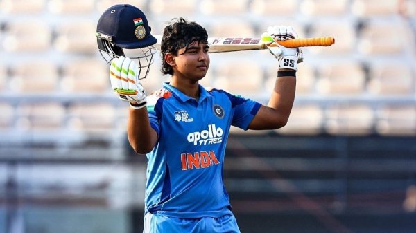 असमंजस की स्थिति : टीम इंडिया में चयन के बाद भी वैभव सूर्यवंशी को करना पड़ सकता है इंतजार