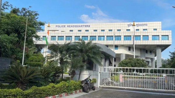 पुलिस फेरबदल : 65 अधिकारियों को मिली नई जिम्मेदारी, तबादले से बदली कई जिलों की कमान