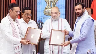 महत्वपूर्ण समझौते पर हस्ताक्षर