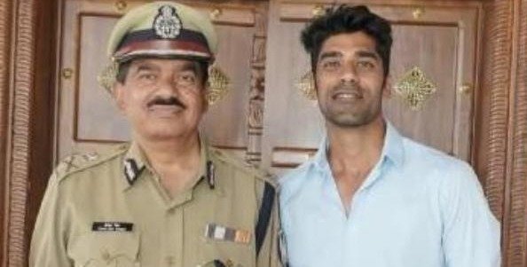 आरोप : क्रिकेटर शशांक सिंह और उनके पिता, शैलेश सिंह के खिलाफ मामला दर्ज